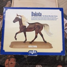 Dakota “rocky Mountain Horse” Breyer Porcelain JCP 2001 Limited Edition. picture