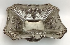 Vintage Rectangular Silver-Plated Grape/Vine Pedestal Fruit Bowl 3.5 Inches Tall picture