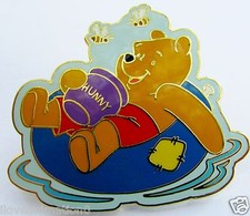 Disney Inner Tube Series Winnie the Pooh Pin ** picture