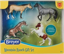 Breyer Horses Stablemates Series Mountain Ranch Gift Set #B-SM-10256 picture