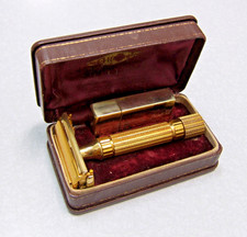 Vintage 1946-47 Gillette ARISTOCRAT TTO DE Safety Razor Set in Case picture