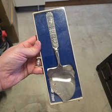 Kongetinn Hardanger Sylvplett Viking Heilag Olav cheese slicer Norway picture