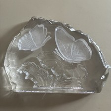 Large Crystal Glass Etched Satin Glass Butterflies Paperweight Decor Artmark picture