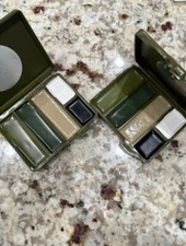 US MILITARY ALL-PURPOSE CAMOUFLAGE FACE PAINT 4 COLOR COMPACT INCLUDING MIRROR picture
