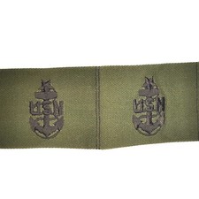 US Navy E‑8 Senior Chief Subdued Parka Rank Devices – Folded Twill ODG Pair picture