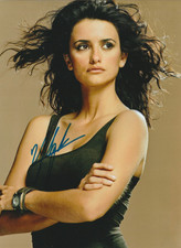 signed penelope cruz autographed picture