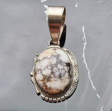 Cecil Perry Navajo Vintage 925 Sterling Silver Wild Horse  Gemstone Pendant picture