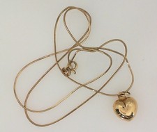 Delicate 10K Yellow Gold Puffed Heart Charm Pendant Necklace with 18