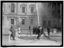 Cleaning Exterior,United States Capitol,Washington,District of Columbia,DC,1913 picture
