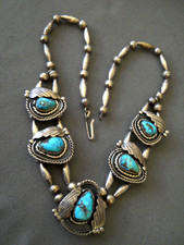 1970s Native American Navajo Sky Blue Turquoise Sterling Silver Station Necklace picture