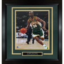 Gary Payton Autographed Seattle SuperSonics Deluxe Framed 11x14 Photo - Beckett picture