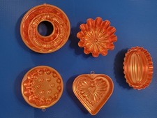 Vintage Mirro 5 Piece Aluminum Copper-tone Mold Set With Original Box Beautiful picture