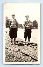 Old Vintage Photo TWIN BOYS TWINS BROTHERS SIBLINGS MATCHING SWEATERS PICTURE picture