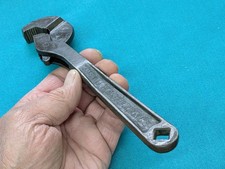 Vintage Heller Brothers 8