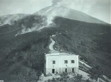 Magic Lantern Glass Slide 'MOUNT VESUVIUS' 1900's Naples Italy (B6 2528) picture