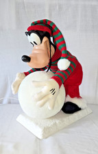 Vintage 1996 Disney Goofy Santa's Best Animated Christmas Snowball 16