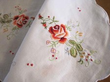 Vintage Style Beautiful Red Rose Embroidery Oval Cotton Table Topper Placemat picture