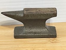 Vintage 3 1/2” Small Anvil Jeweler Paper Weight Cast Iron 