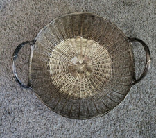 Silverplated Wire Weave Woven Round Basket with side handles 8