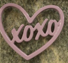 ENAMELED CAST IRON TRIVET HEART WITH XOXO  Martha Stewart - LILAC ENAMEL picture