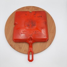 Griswold Colonial Breakfast Skillet Red Cream Enamel Coated Cast Iron Pan 666 picture