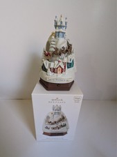 Hallmark 2012 Merry Christmas To All Magic musical ornament Works great Video picture