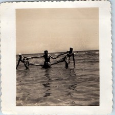 ID'd 1948 Miami Beach FL Snapshot Photo Cody Johnston Flamingo Club Ocean Swim picture