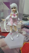 Good Smile Company POP UP PARADE Re:Zero Emilia: Memory Snow Ver. (damaged) picture