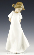 Nao Lladro Figurine 8