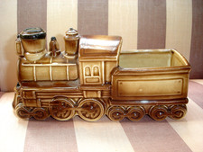 Vintage L & M JAPAN Brown Glazed TRAIN ENGINE Planter- Never Used as a Planter picture