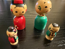 Vintage Japanese Hand-Painted Wooden Kokeshi Dolls Collectible Figures Set of 4 picture