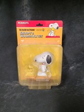 Medicom Toy UDF Snoopy And Woodstock Figure Set picture