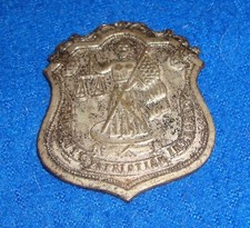 Vintage 1907 Pin Badge picture