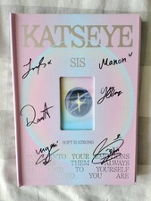 KATSEYE Autograph Signature Fidelity Collection KATSEYE Official Light Stick picture