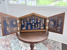 Vintage 1993 Fontanini Advent Calendar Nativity Set Wooden Stable 24 Ornaments picture