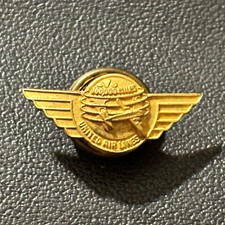 United Airlines Gold Wings Screw Back Lapel Pin Vintage 100K Miles picture