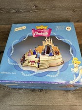 1999 MR CHRISTMAS DISNEY CINDERELLA'S BALL Dancing Princess With 25 Carol Songs picture