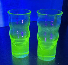 2 Vintage Shot Glasses Vaseline Uranium Green Depression Glass 2.75