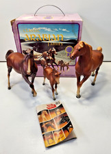 CLASSIC ARABIAN FAMILY NO. 3055 PREYER ANIMAL CREATIONS 3 HORSES AND BOX picture