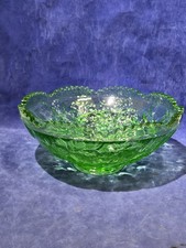 Vtg Green Pressed Glass Serving Bowl Sawtooth Rim Embossed Floral Pattern 10