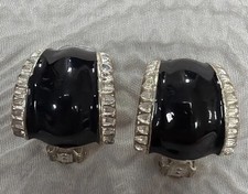 Vintage Fluted Dome Black Enamel Textured Borders 3/4” Clip-On Earrings picture