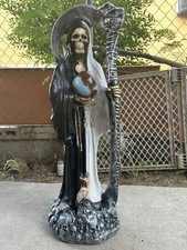 Santa Muerte Blanco/Negra  Nueva, Casi 3 Pies De Alto picture