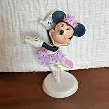 Precious Moments Disney Showcase Minnie Mouse 