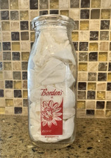 VINTAGE BORDENS 1/2 PINT MILK BOTTLE ELSIE THE COW BORDENS RED SQUARE LOGO picture