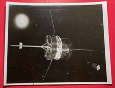 1965 PIONEER A SPACECRAFT NASA SPECIAL INTEREST BLUE BACK PHOTO picture