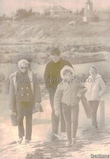 1969 Senator Edward Kennedy Joan Kara Hyannis Port Press Vintage Photo 6x8 picture