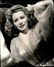 LDE7 Original Photo BEAUTIFUL PORTRAIT OF 1940s WARNER BROS ACTRESS JULIE BISHOP picture