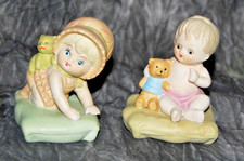 VTG Ceramic Baby Boy & Girl Figurines On Pillows Nursery Decor Made In Taiwan picture