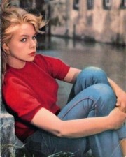 Marion Michael gives pouting look in red sweater & jeans Liane 4x6 Photo Print picture