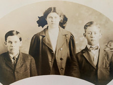 1910s RPPC: THREE SIBLINGS antique real photograph postcard AMERICAN FAMILY LIFE picture